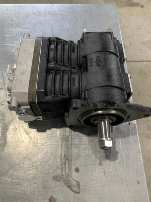 Воздушный компрессор 1003185665