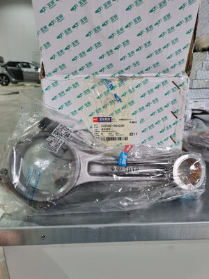 Шатун G3R00-1004201